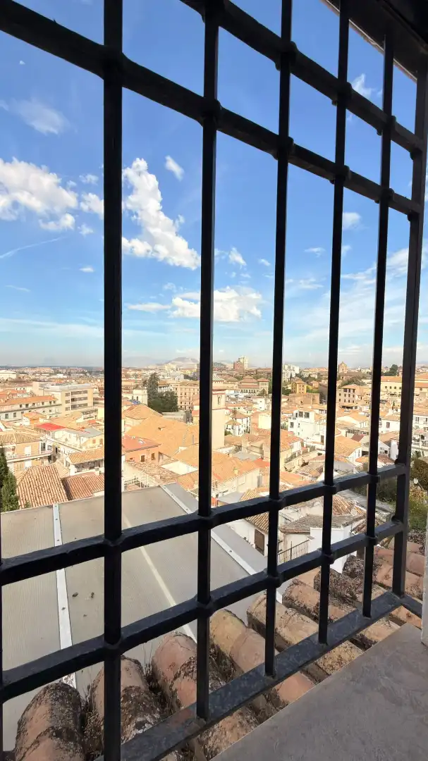 Vista exterior de Casa o xalet per a compartir en Albaicín