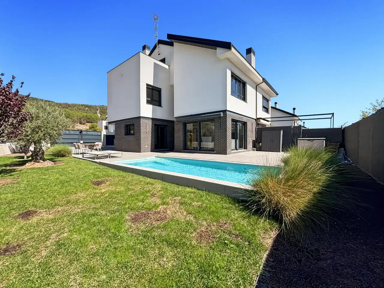 Casa amb piscina en venda a Calle Pío Baroja, imagen 3