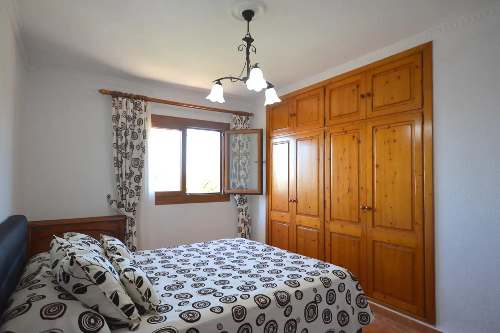 Dormitori de Casa o xalet en venda en Marratxí amb Aire condicionat, Calefacció i Jardí privat