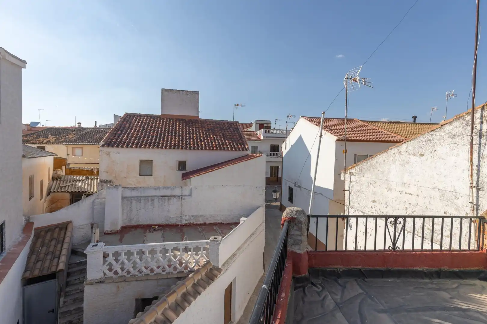 Vista exterior de Casa o xalet en venda en Morelábor amb Terrassa i Alarma