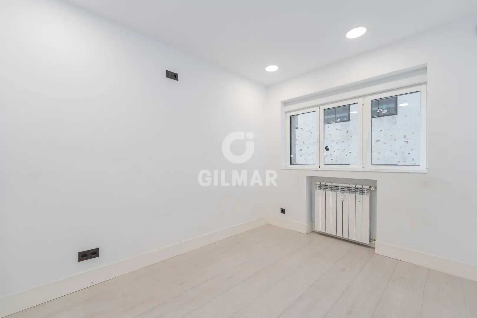 Bedroom of Flat for sale in Madrid  with Heating
