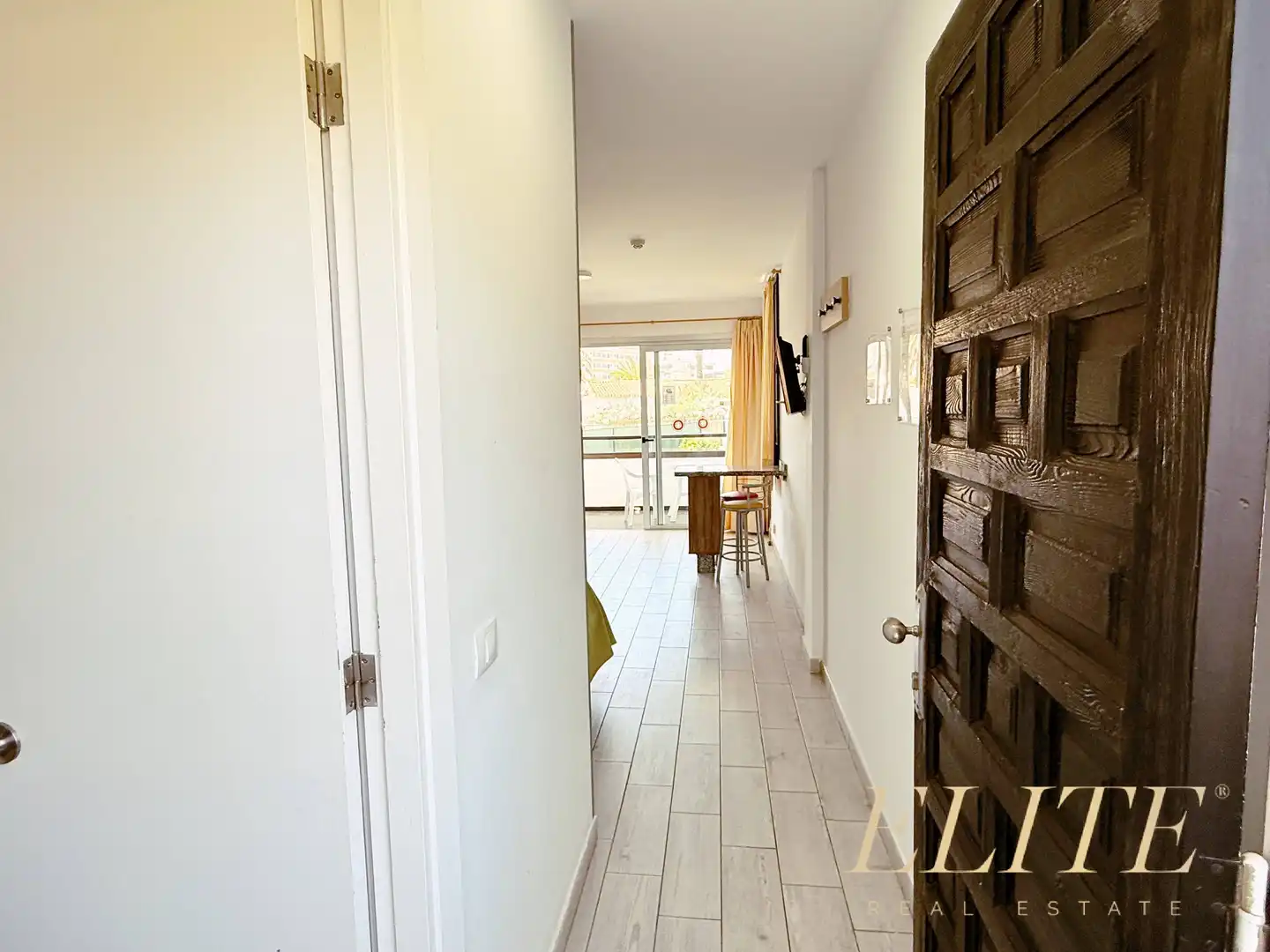 Estudio en venta en San Bartolomé de Tirajana con Jardín privado, Terraza y Amueblado