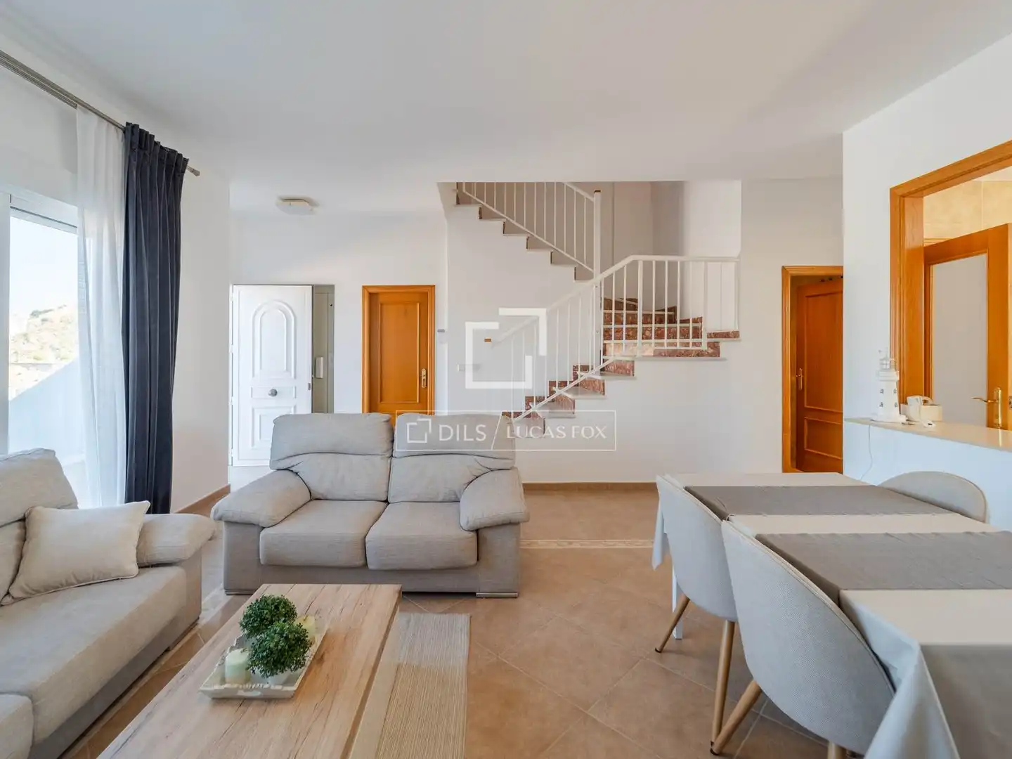 Living room of Houses for sale in Cullera  with Air Conditioner, Heating and Terrace