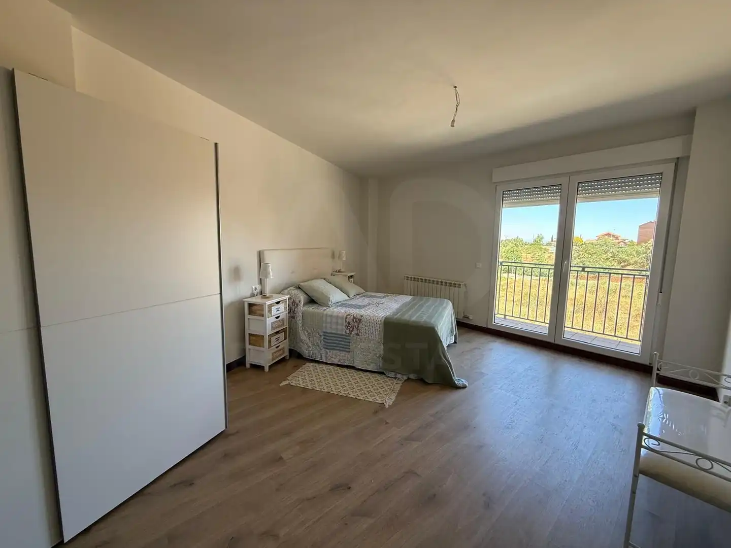 Bedroom of Flat for sale in Valencia de Don Juan  with Heating and Terrace