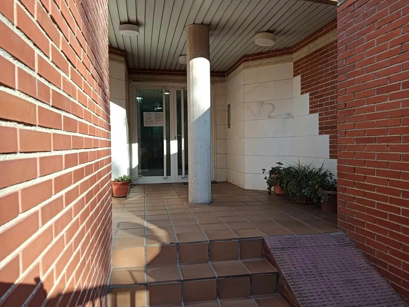 Piso en venta en Las Rozas de Madrid con Calefacción, Jardín privado y Piscina comunitaria