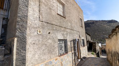 ENCANTADORA CASA EN VELEFIQUE