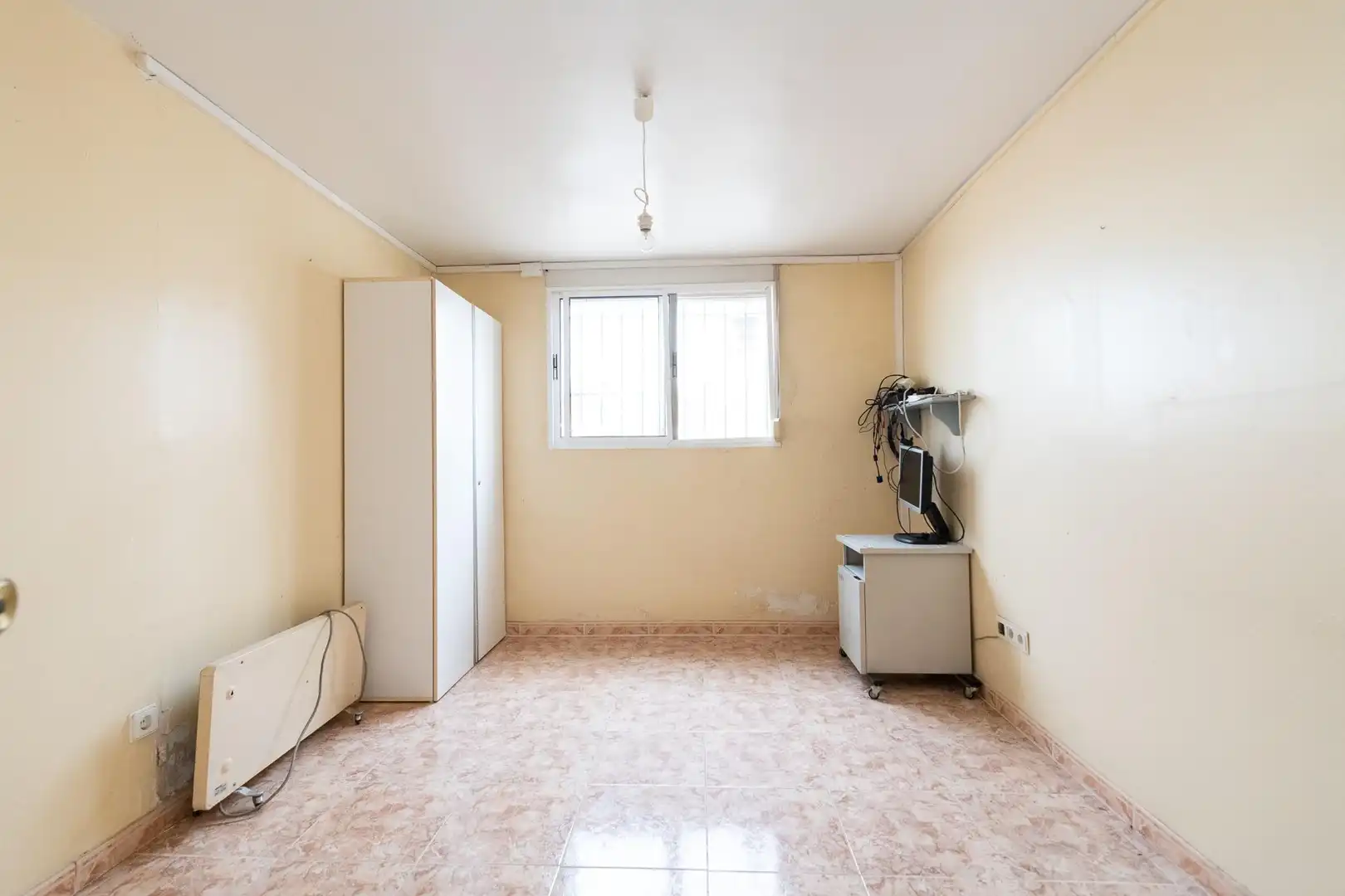Habitación de Casa adosada en venta en Málaga con Aire acondicionado, Jardín privado y Terraza