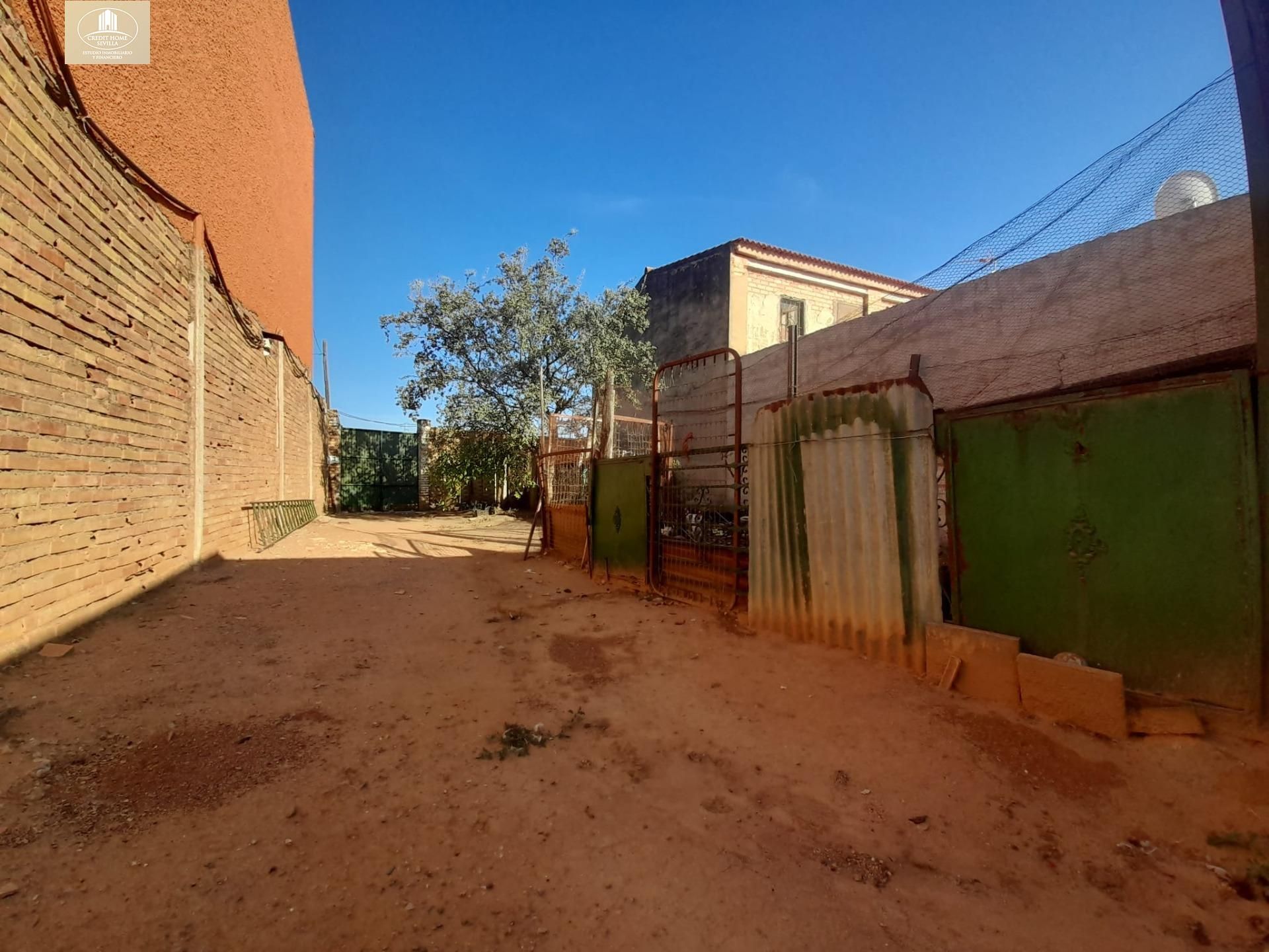 Vista exterior de Residencial en venda en Benacazón