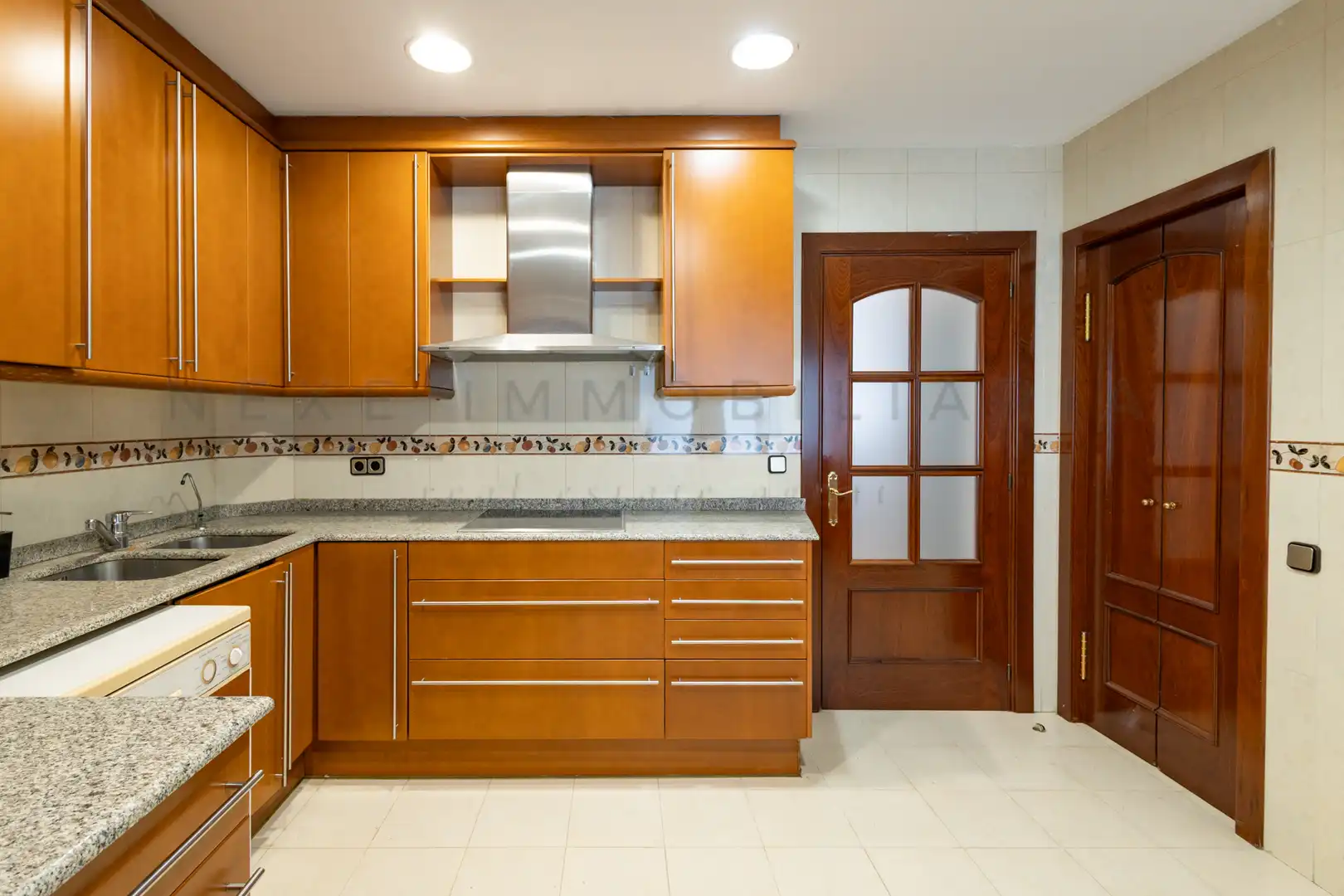 Cocina de Casa adosada en venta en Sabadell con Aire acondicionado, Calefacción y Parquet