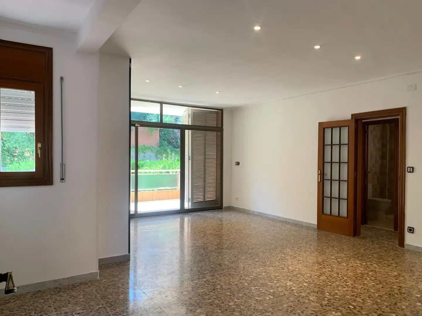 Flat with terrace to rent in Sant Andreu de la Barca