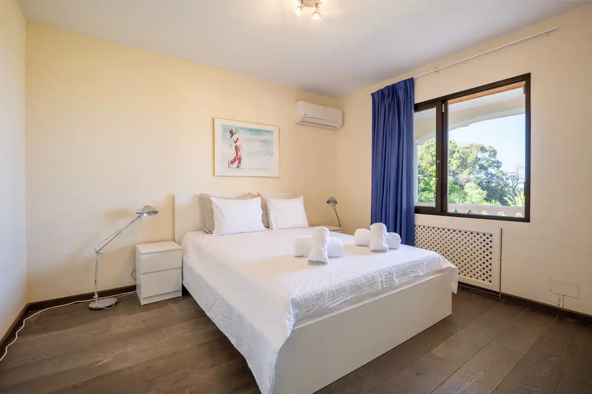 Habitación de Casa o chalet en venta en Marbella con Piscina