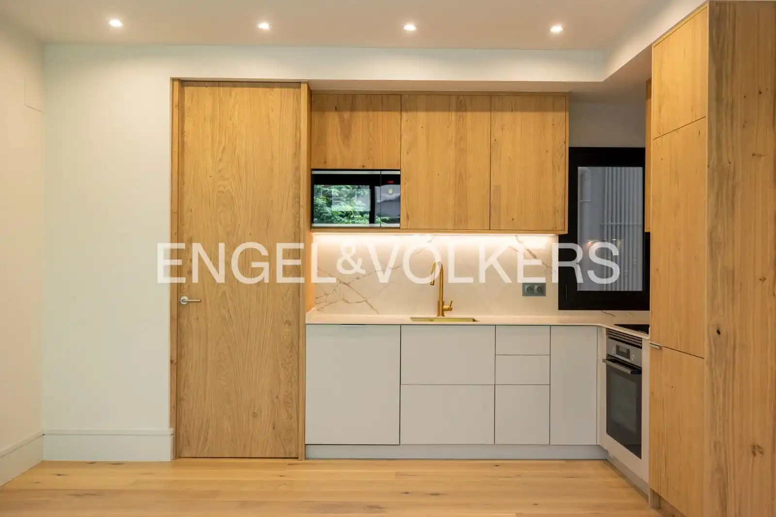 Cocina de Piso en venta en Barcelona con Aire acondicionado, Calefacción y Parquet