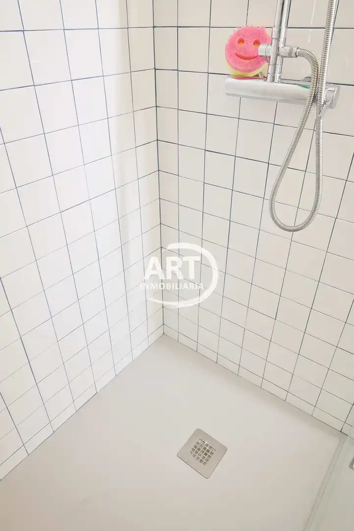 Baño de Local en venta en Valencia