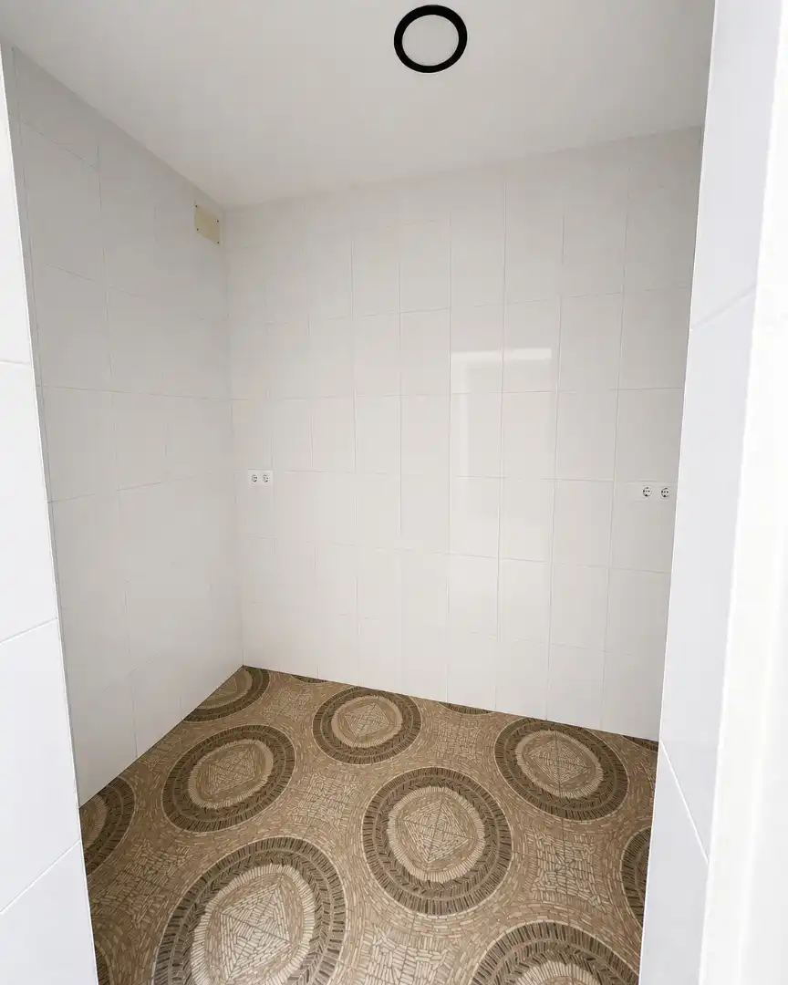 Bany de Casa o xalet en venda en Camas amb Aire condicionat, Terrassa i Forn