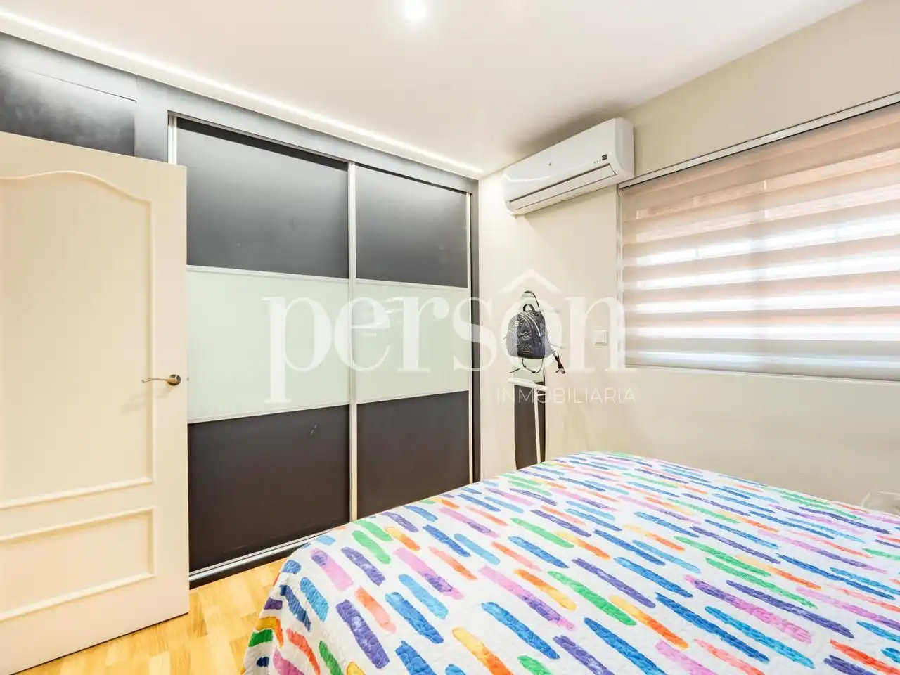 Bedroom of Houses for sale in Torrent  with Air Conditioner, Private garden and Terrace