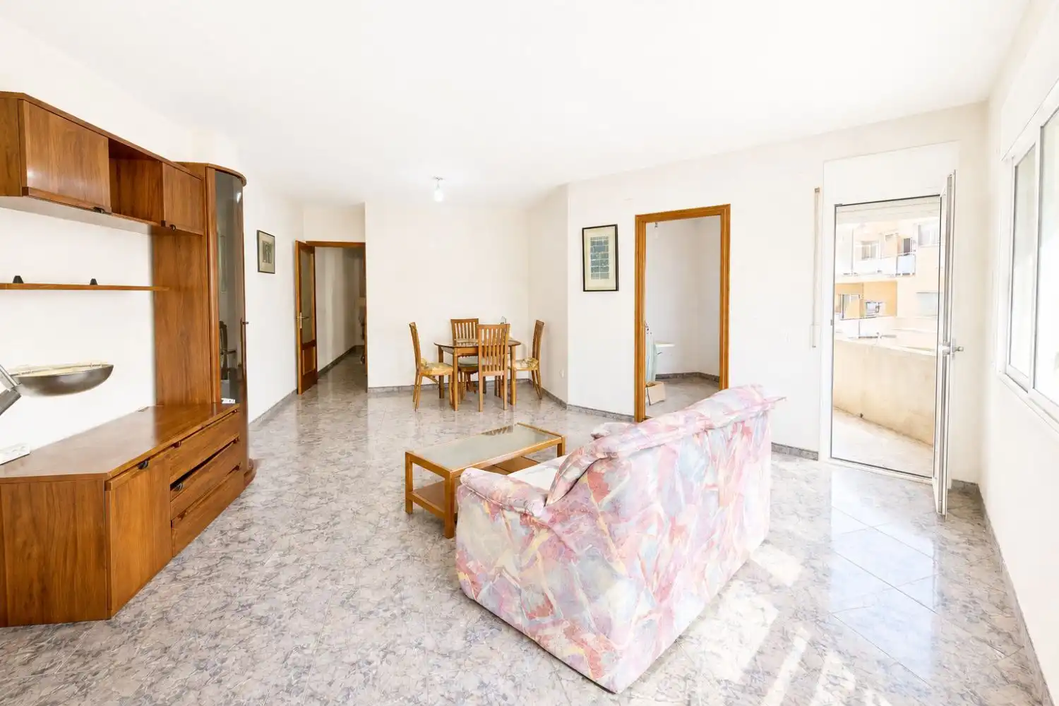 Sala de estar de Piso en venta en El Vendrell con Balcón