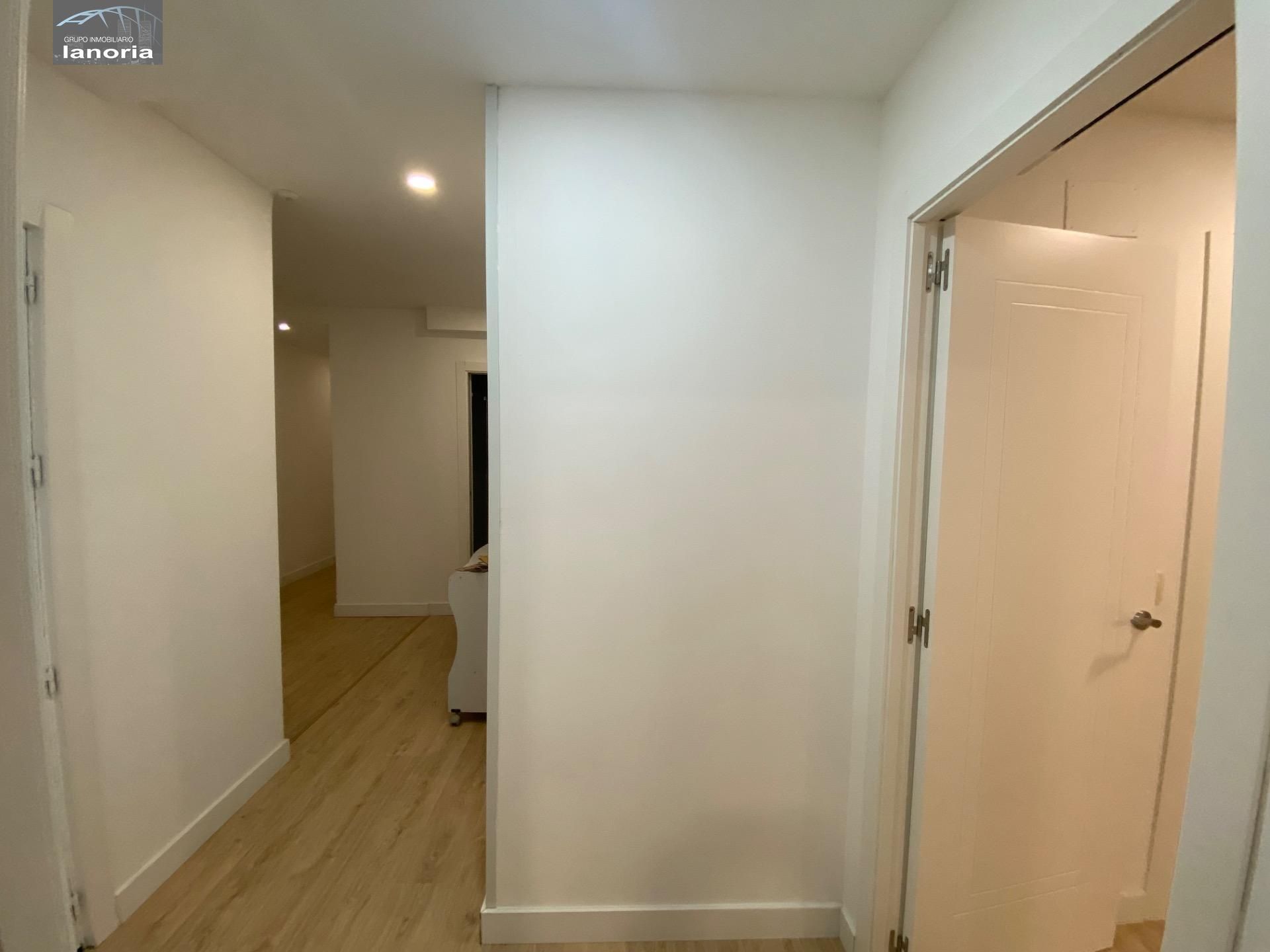 Apartament de lloguer a Calle FERIA, Feria