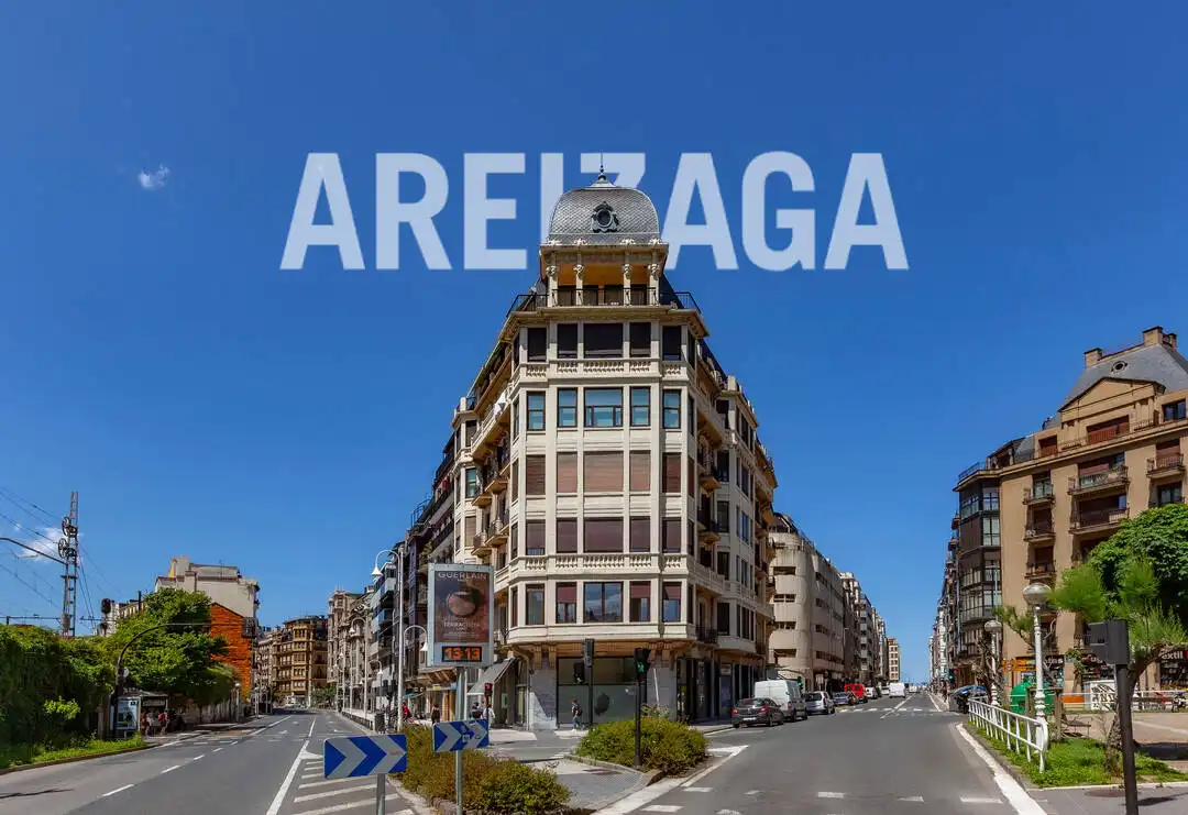 Außenansicht von Wohnung zum Verkauf in Donostia - San Sebastián  mit Heizung und Balkon