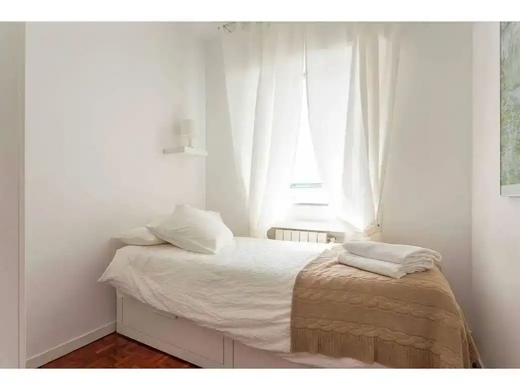 Schlafzimmer von Wohnungen zur Miete in Burgos Capital