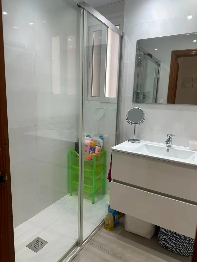 Bany de Apartament en venda en Murcia amb Aire condicionat, Calefacció i Moblat