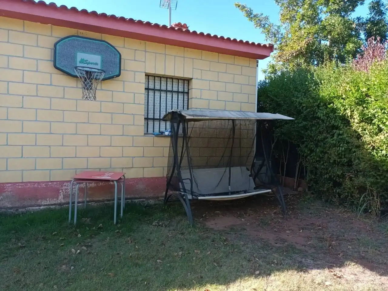 Country homes for sale in Entrena