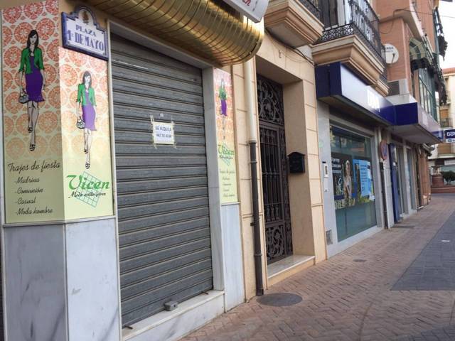 Local comercial en Venta en PRIMERO DE MAYO en Huétor Tájar