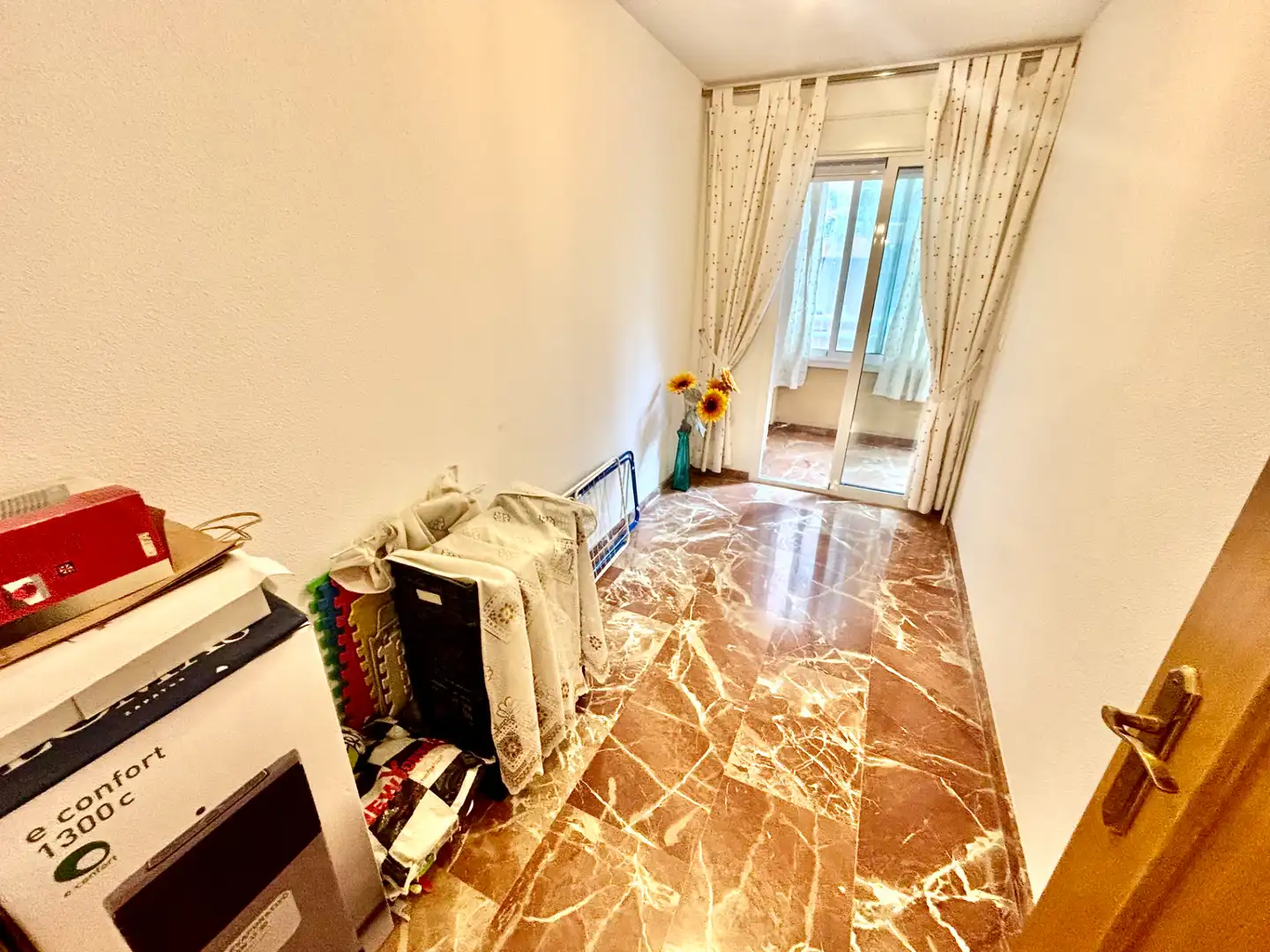 Pis amb ascensor en venda a Avinguda Benito Perez Galdos, imagen 28