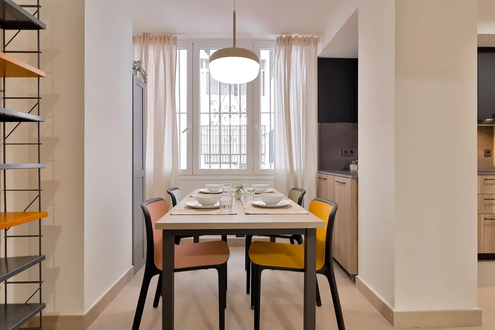 Comedor de Piso de alquiler en Málaga con Aire acondicionado, Amueblado y Internet