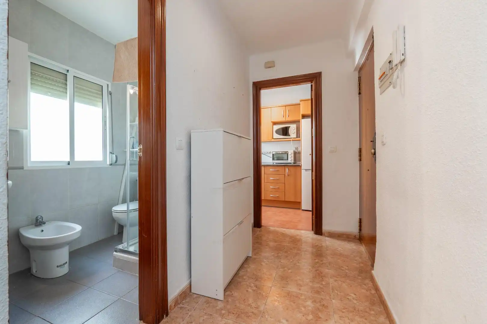Piso en venta en Granada con Aire acondicionado y Amueblado