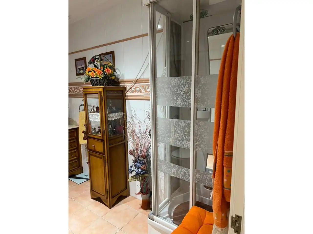 Baño de Casa o chalet en venta en Elda con Aire acondicionado, Calefacción y Terraza