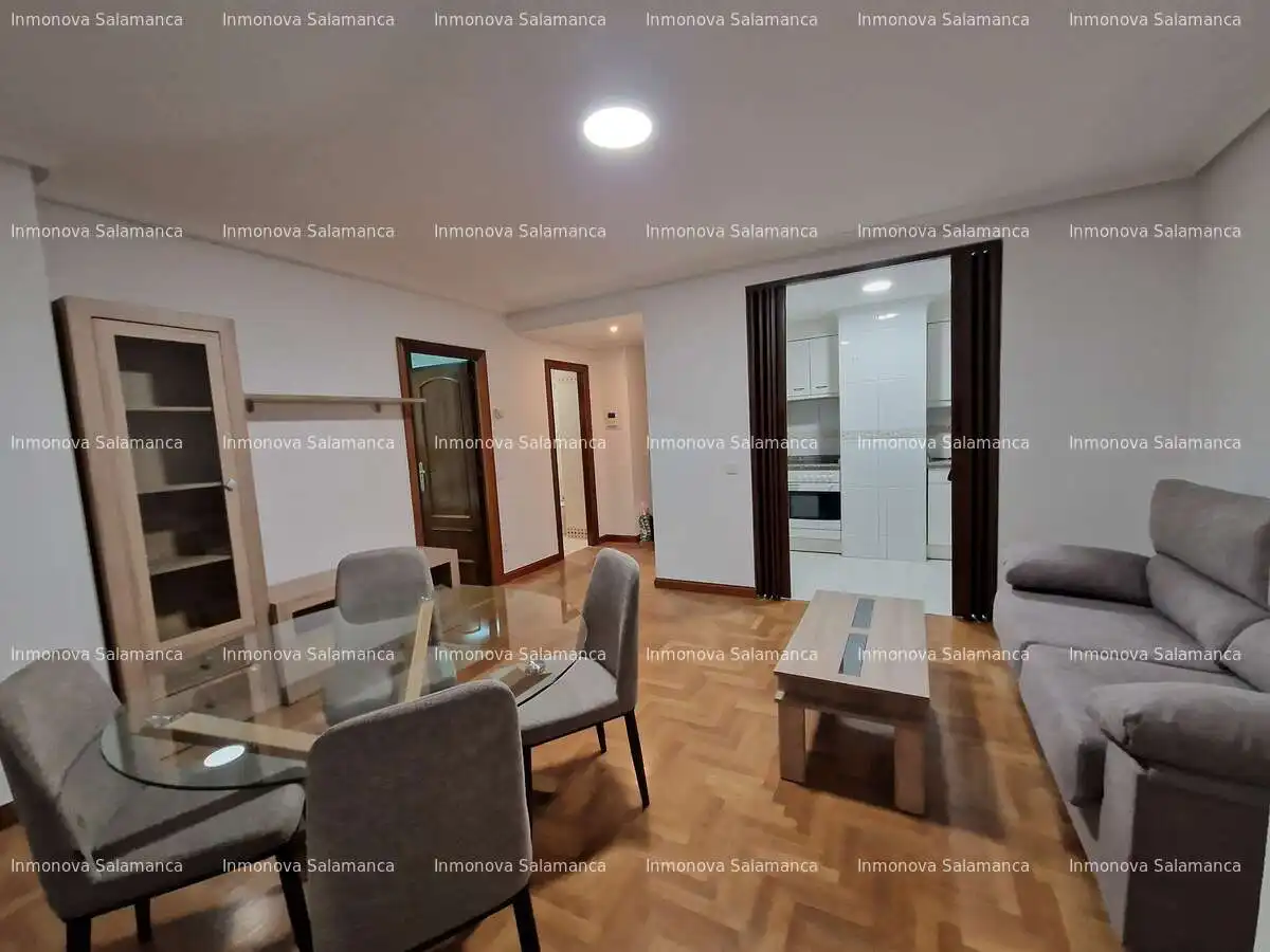 Appartement compact avec ascenseur à louer à Prosperidad - Delicias, imagen 3