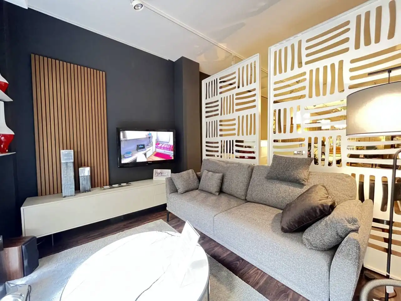 Sala de estar de Local de alquiler en L'Hospitalet de Llobregat con Aire acondicionado y Alarma