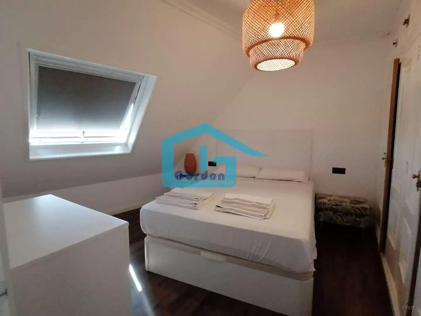 Schlafzimmer von Maisonette zum Verkauf in Sanxenxo