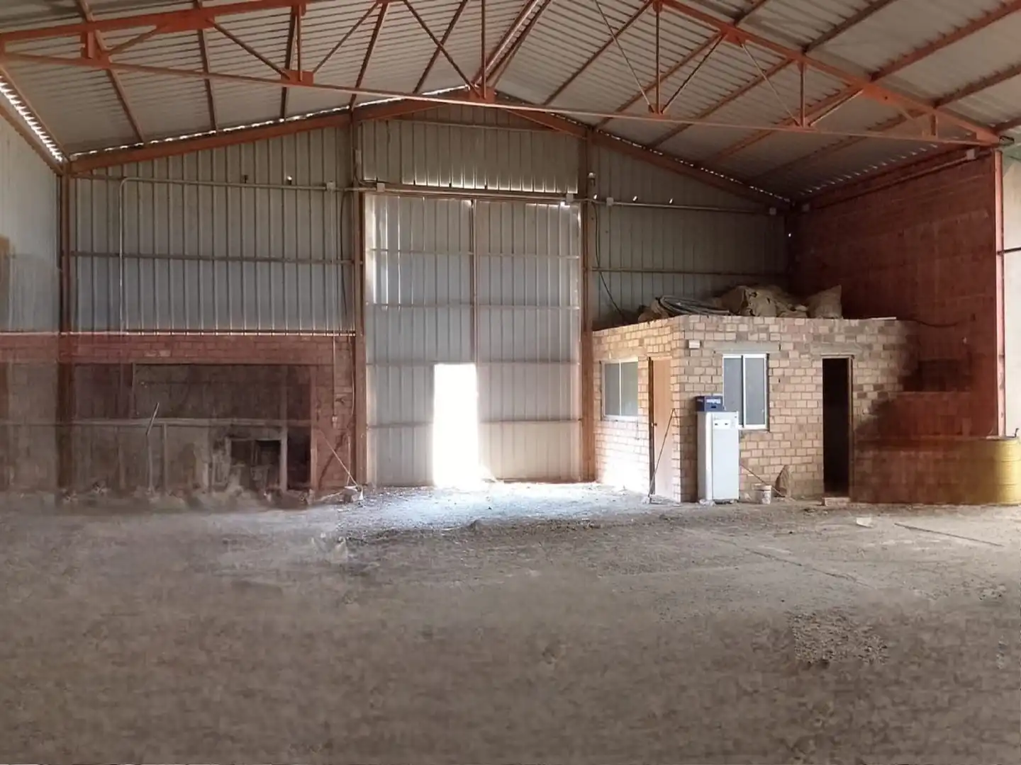 Fabrikhallen zum Verkauf in Sancti-Spíritus (Badajoz)
