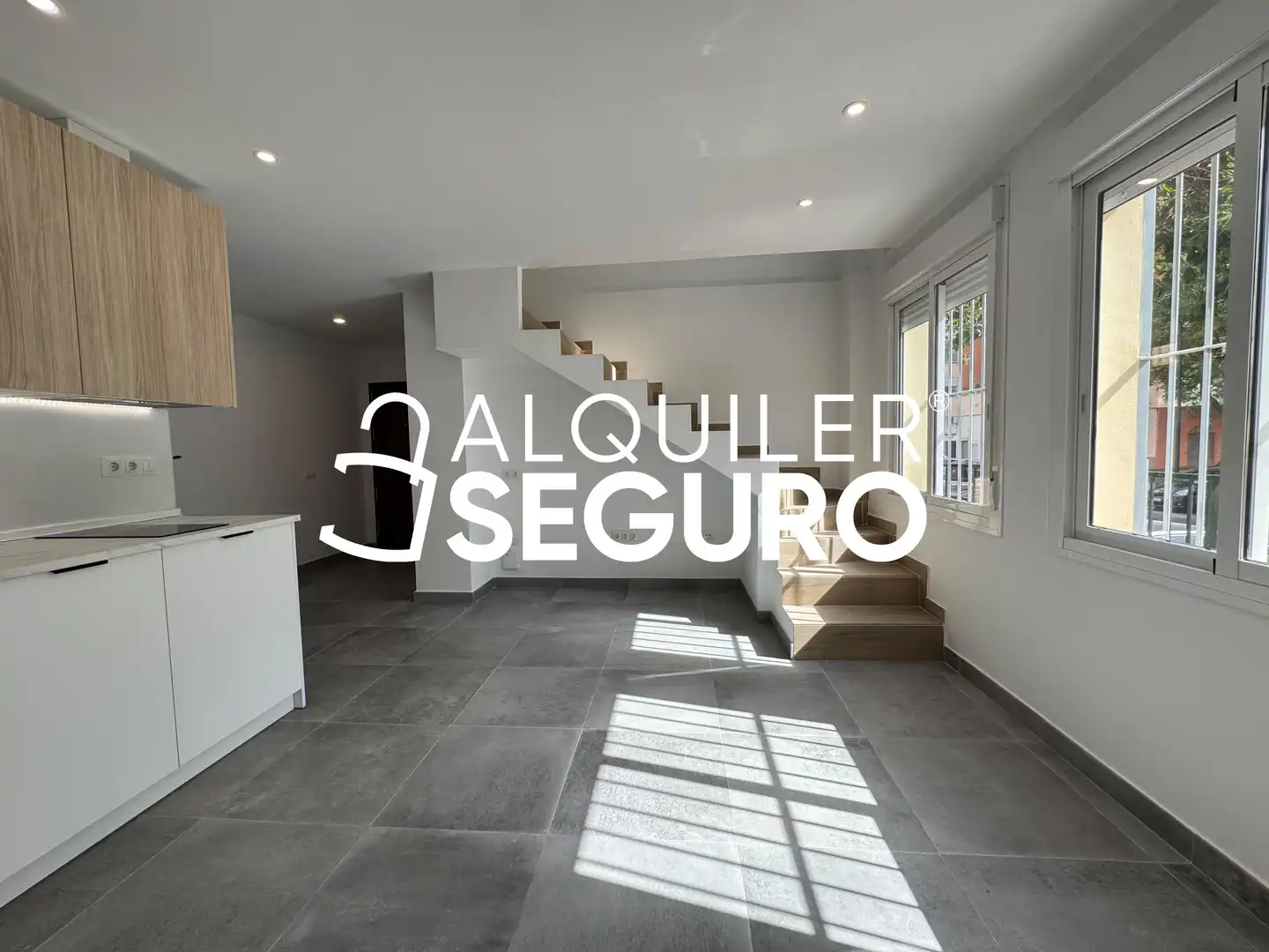 Sala de estar de Piso de alquiler en Málaga con Aire acondicionado