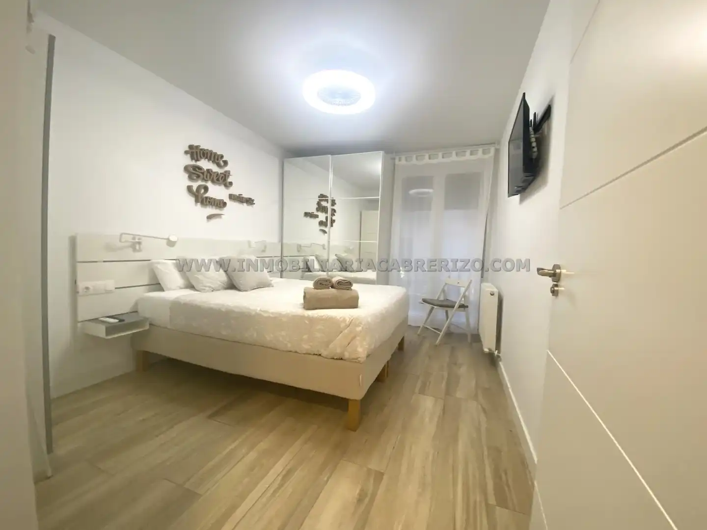 Bedroom of Flat for sale in  Pamplona / Iruña  with Heating, Furnished and Oven