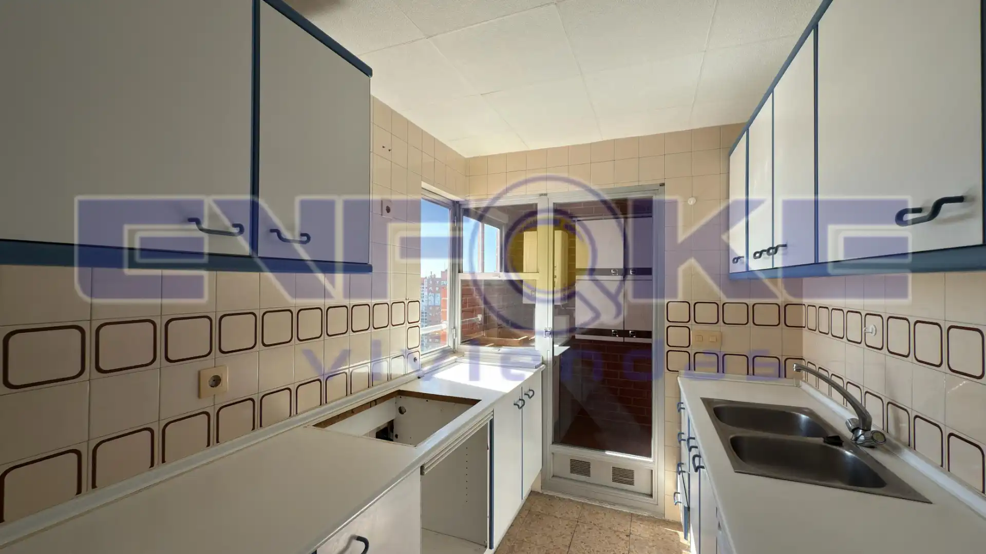 Cocina de Piso en venta en Madrid con Calefacción y Terraza