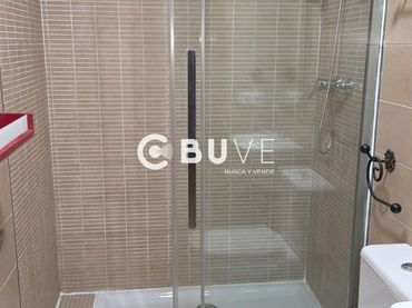 Piso con ascensor en venta en N/A