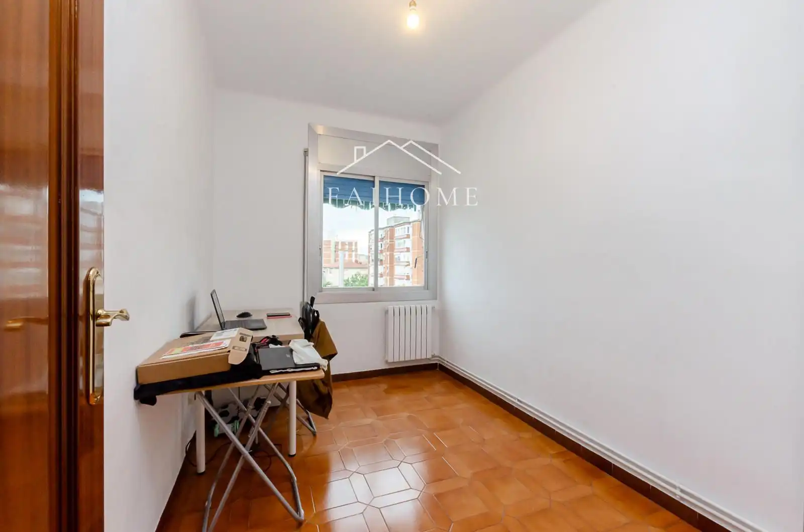 Habitación de Piso en venta en Sabadell con Calefacción, Parquet y Terraza