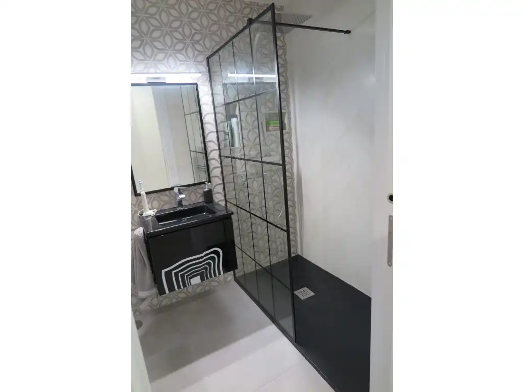Baño de Nave industrial en venta en Navalcarnero