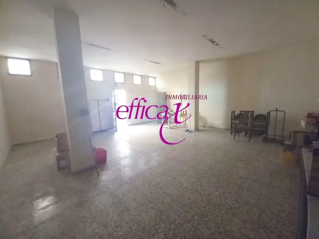 Local comercial en venda a Torrijos, imagen 5