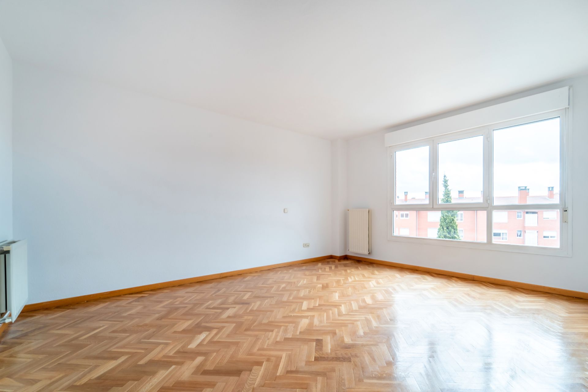 Bedroom of Planta baja for sale in  Madrid Capital  with Terrace and Community pool