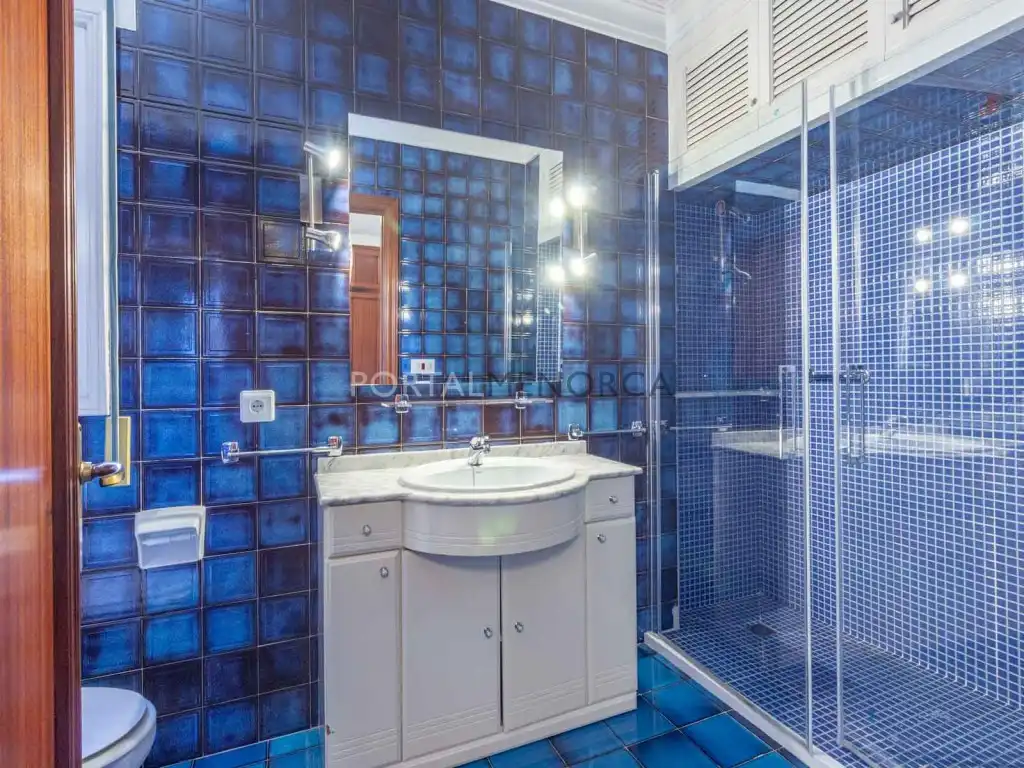 Baño de Piso en venta en Maó - Mahón con Terraza y Balcón