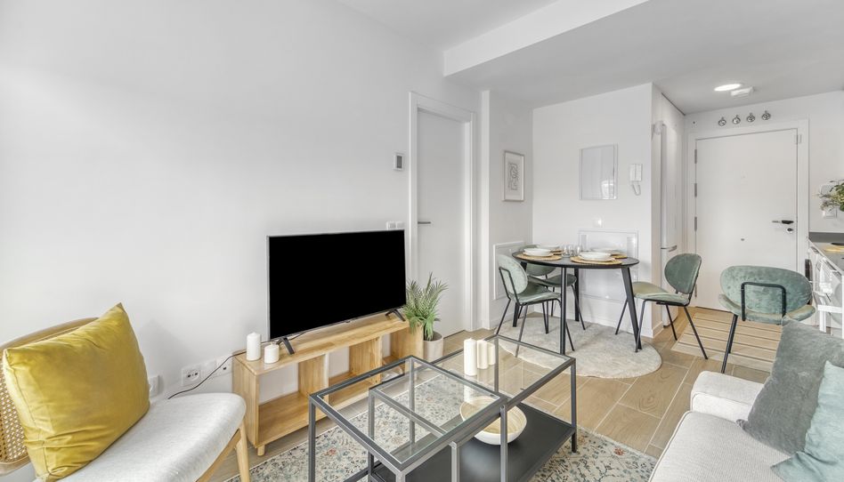 Apartamento de alquiler en Calle de las Viñas del Rio, 12, Butarque - Imagen 2