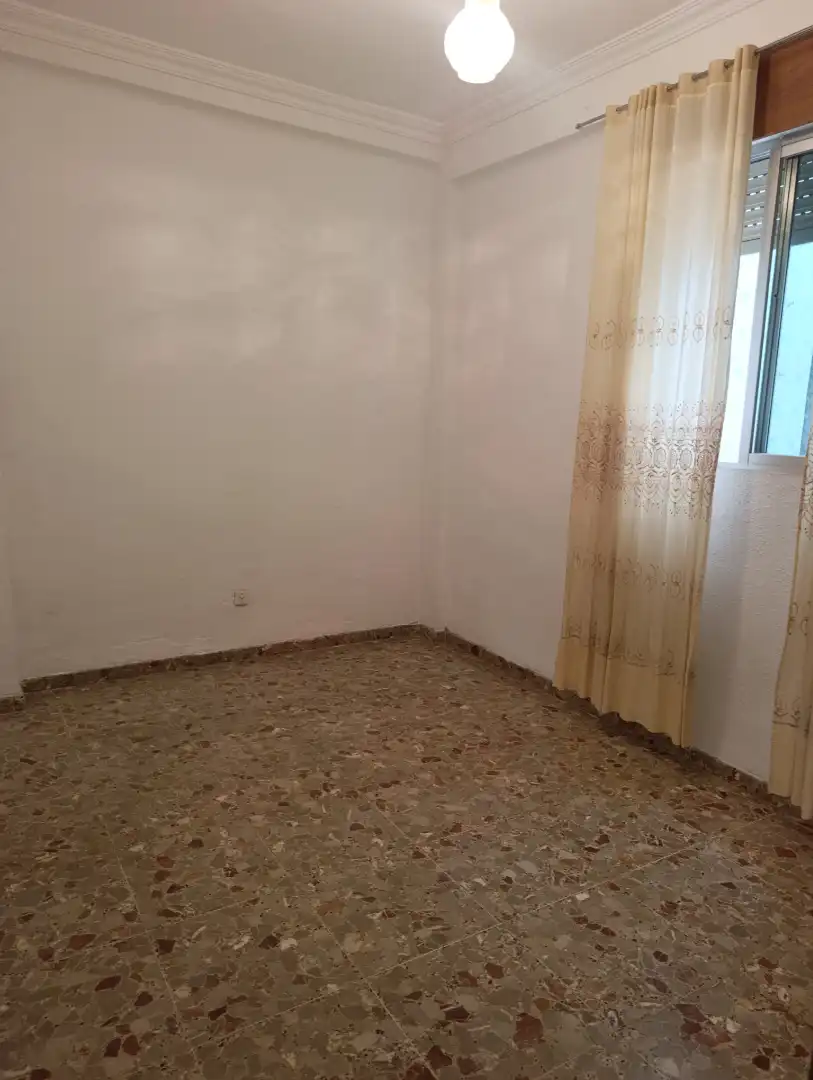 Flat for sale in Dos Hermanas  with Air Conditioner