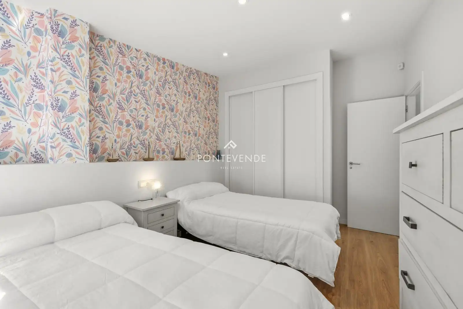 Villa mit Terrasse zum Verkauf in Freixeiro-Dorron, imagen 32