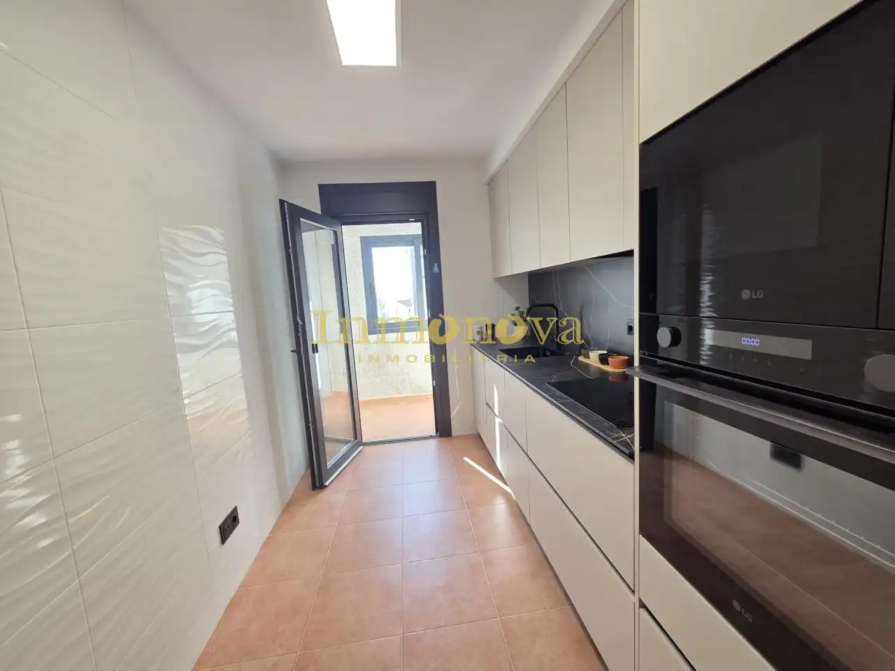 Flat for sale in RUA FRANCISCO LORENZO MARIÑO, 50, Aguiño