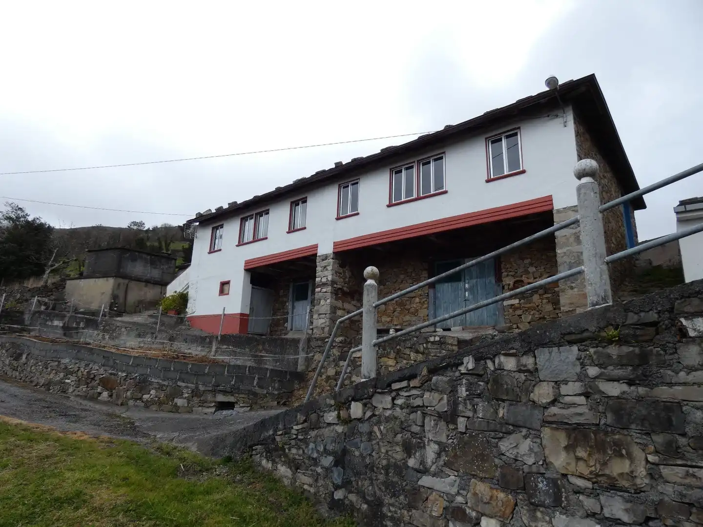 Casa en venda a Tineo