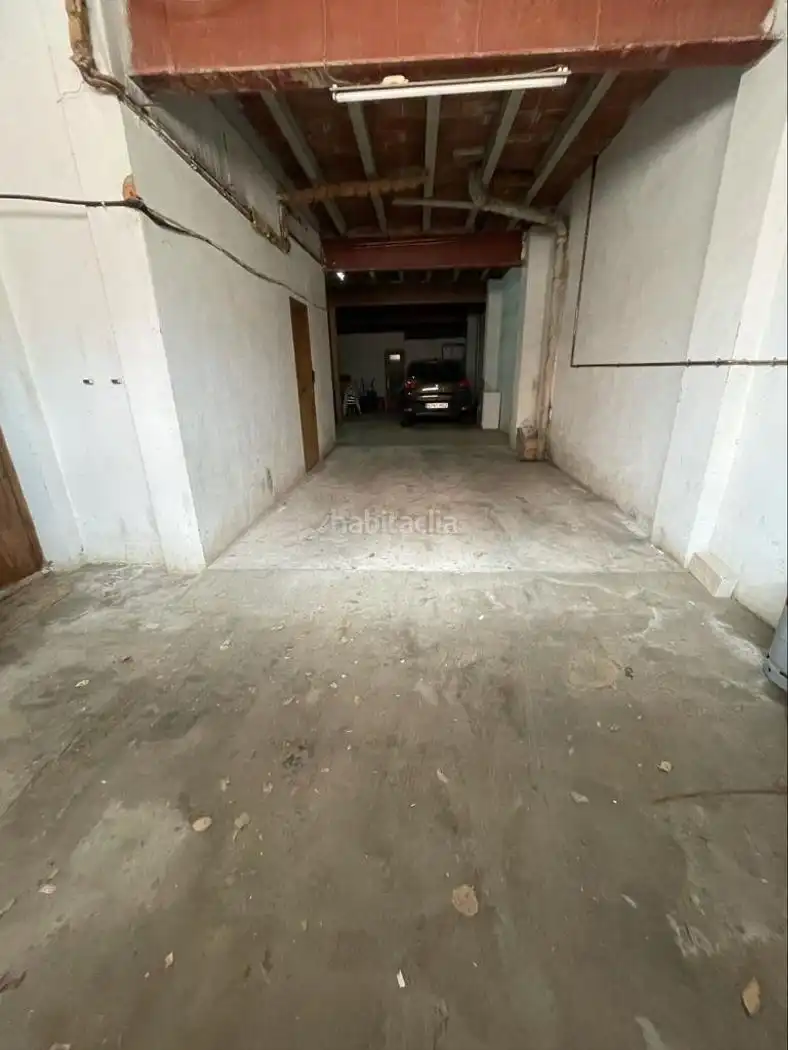Local comercial en venda a Carrer de Prat de la Riba 11