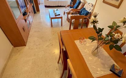 Menjador de Apartament en venda en Benidorm amb Aire condicionat i Terrassa